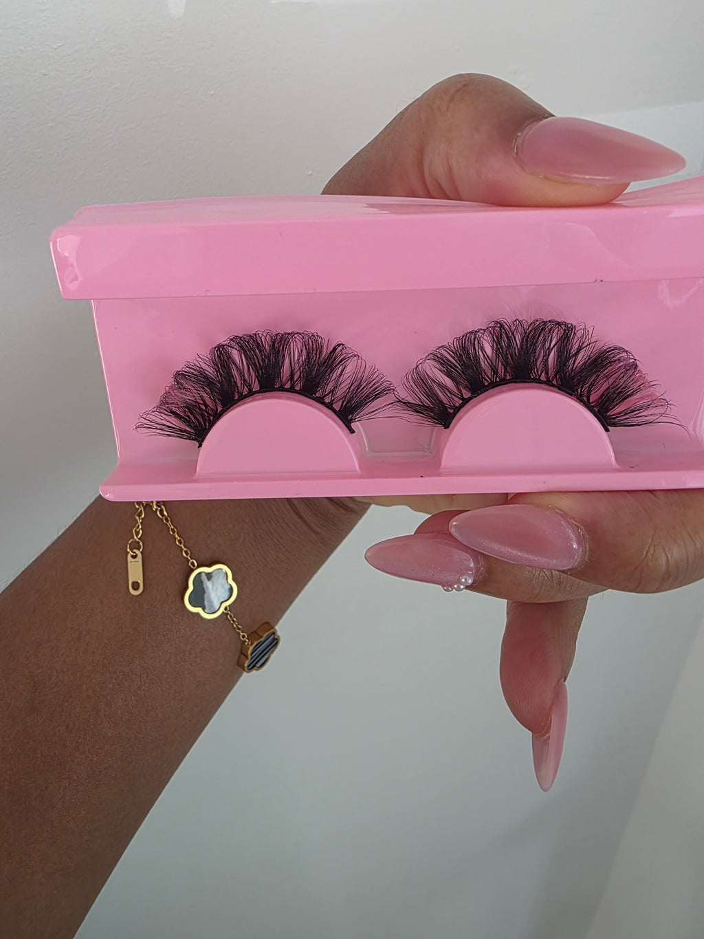 Hale Russian Lash